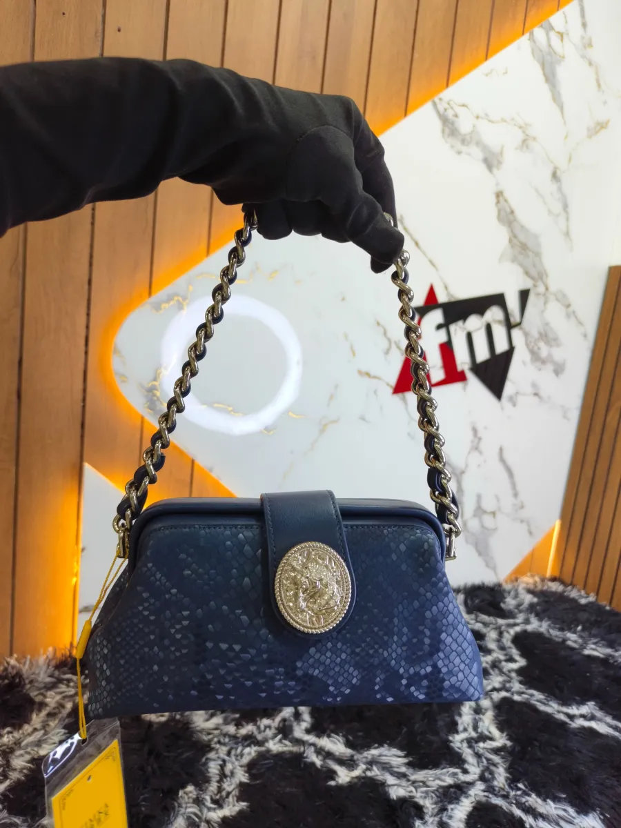 High and luxury handbags 