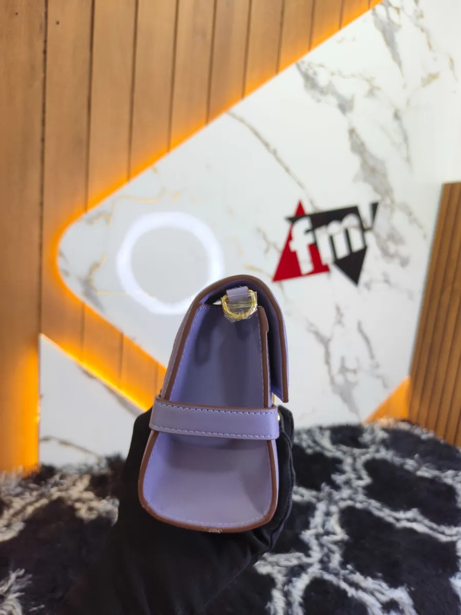 High and luxury handbags 