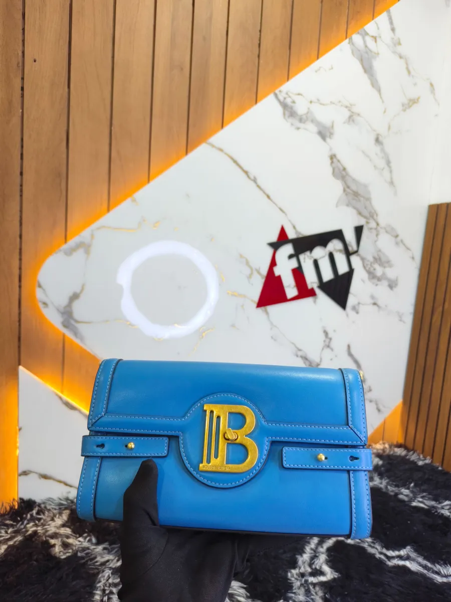 High and luxury handbags 