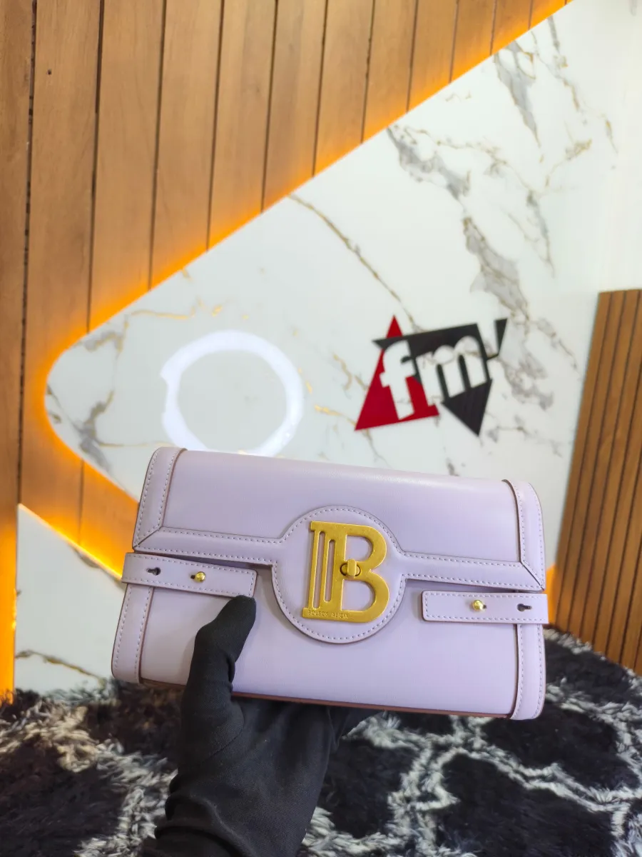 High and luxury handbags 